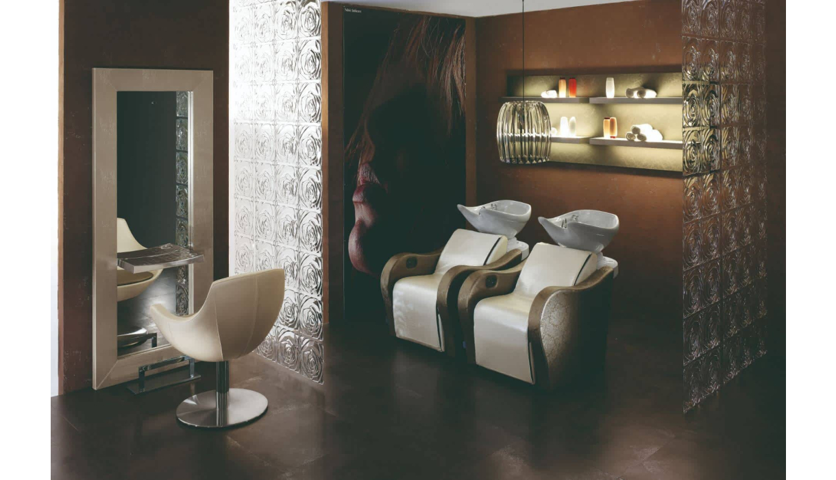 Small Salon Solutions: What to Do When There's Not Enough Space