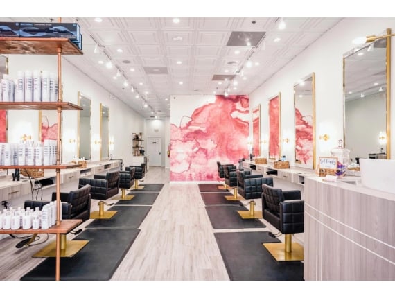 Salon Mood: Glamorous Eclectic Vibes at The Top Knot Salon