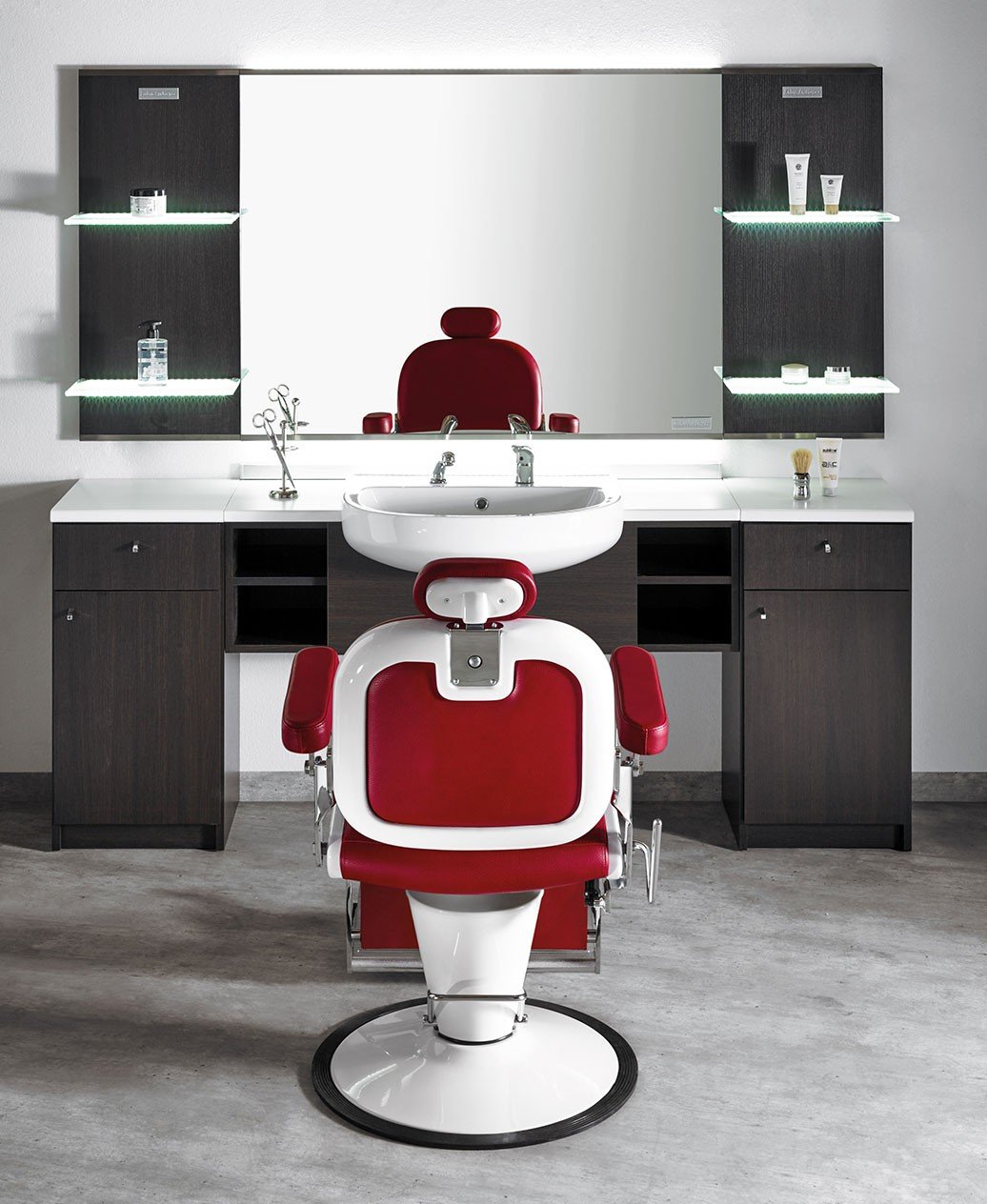 Salon Ambience SH277-6 Premier Italian Barber Chair