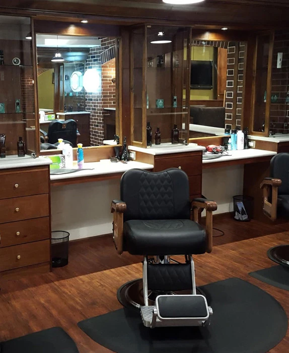 Collins B220 Cavalier Barber Chair