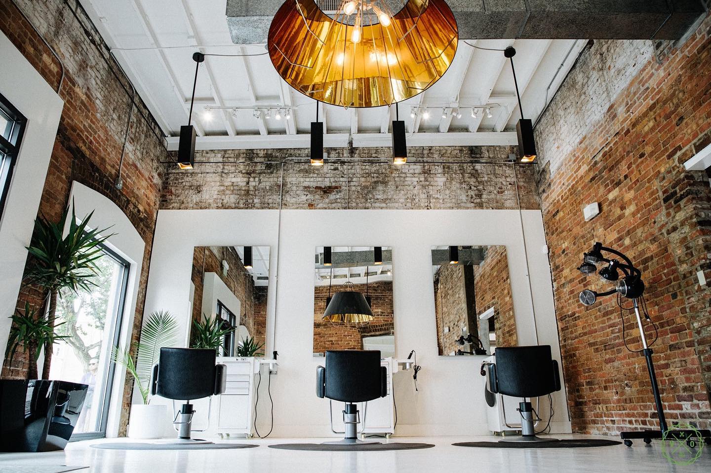 styling stations at Volume ONE Salon